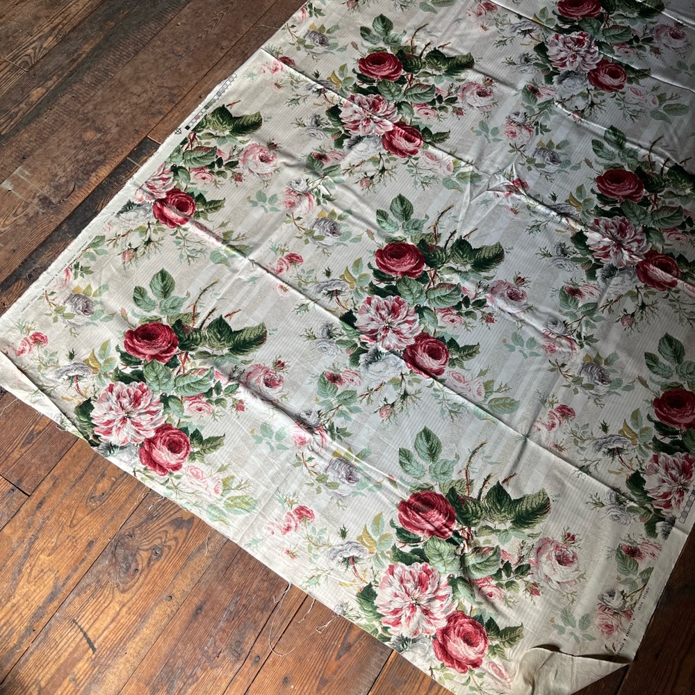 Floral Rose Print Home Fabric Panel - Cream and Red